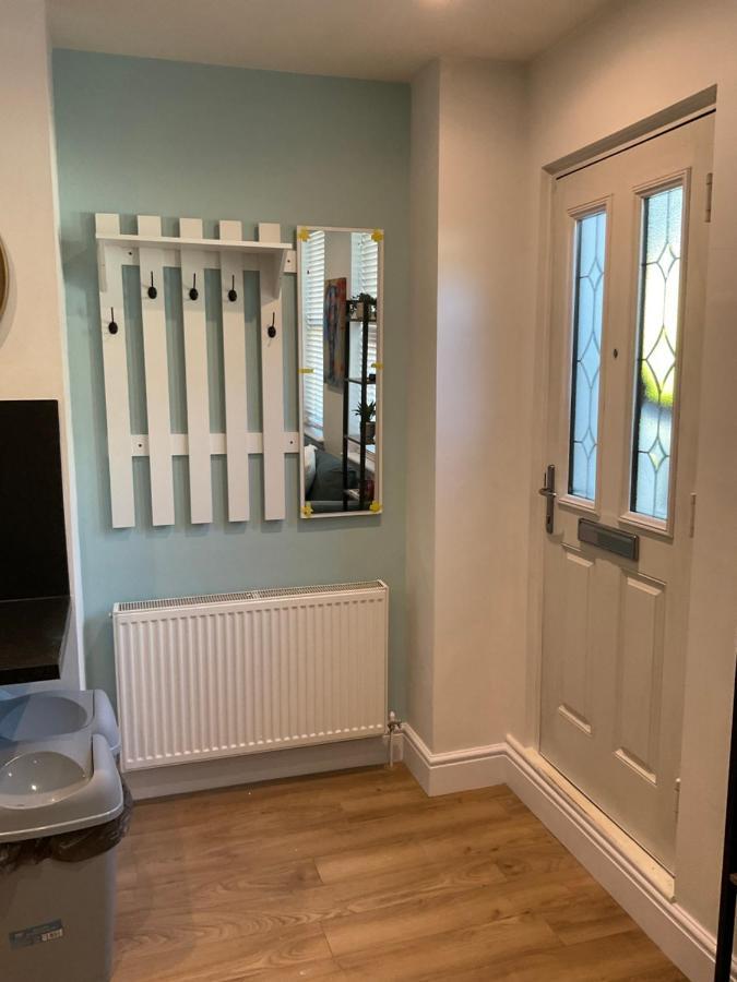 2 Bed Home From Home Apartment 41 Londres Exterior foto
